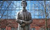 Abraham Lincoln statue in Brazennose Square, Manchester