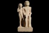 Египетска скулптура на Мехернефер и неговия син от 5-та династия